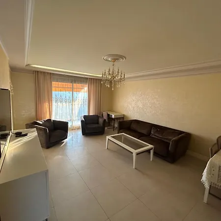Spacieux Apparemment Dans De Luxe Avec Piscine * Nice